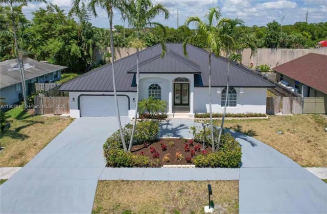 Photo of 3409 Diane Dr, Boynton Beach FL