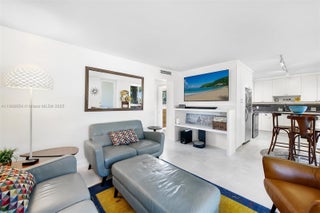 Photo of Listing #A11908654