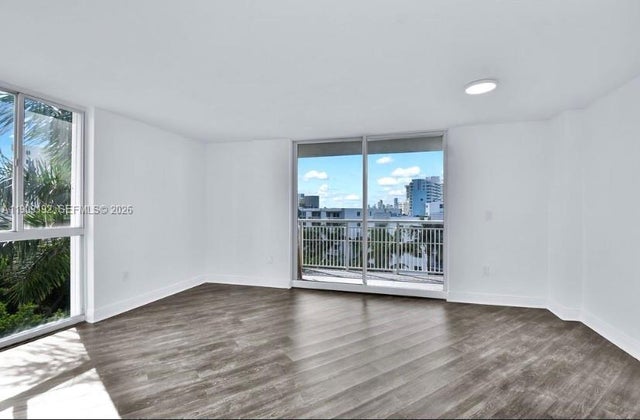 4 of 61 - 1688 West Ave 602, Miami Beach, FL