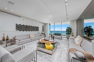 Photo of Listing #A11909333