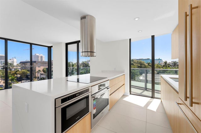 5 of 41 - 9901 W Bay Harbor Dr 506, Bay Harbor Islands, FL