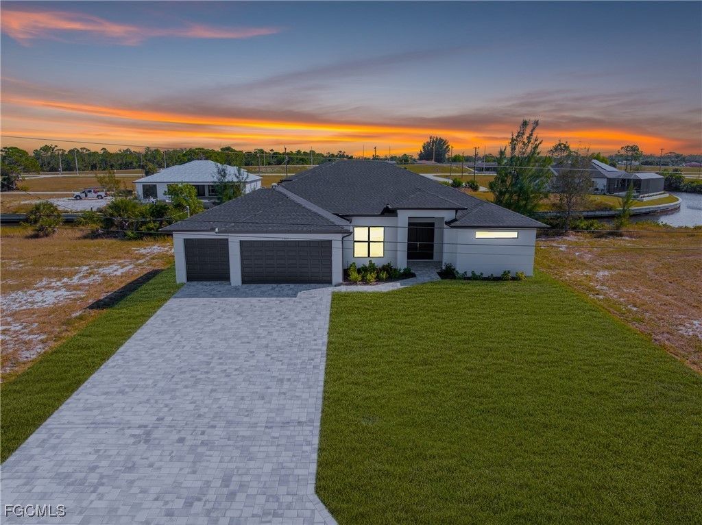 2005 Nw 32nd Ct, CAPE CORAL