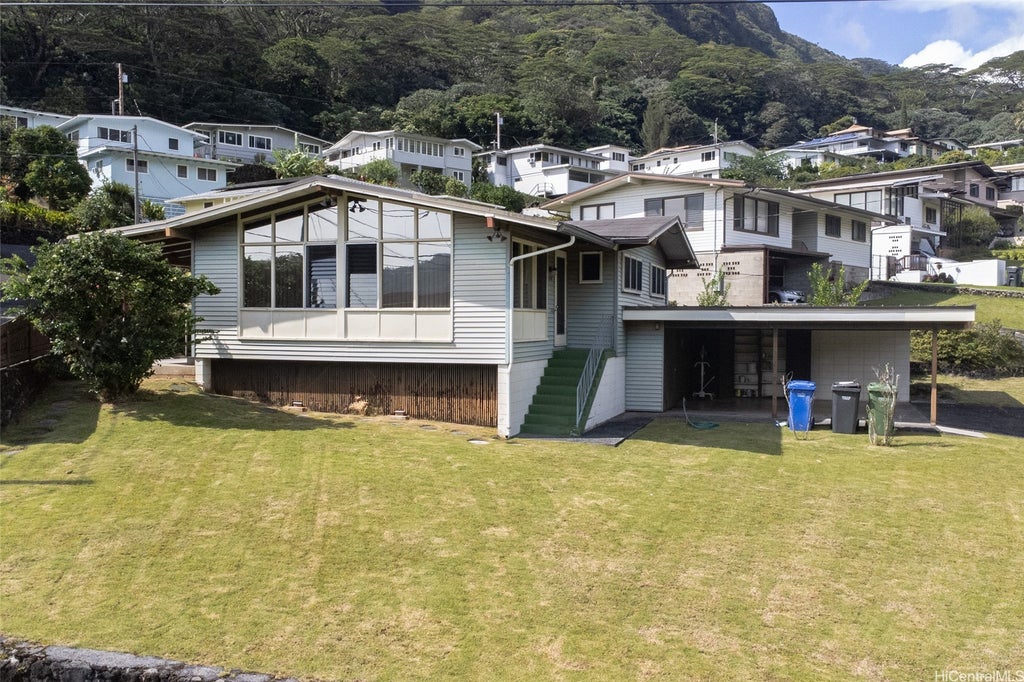 3704 Kumukoa Place, Honolulu