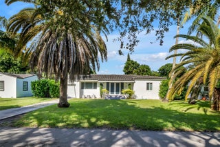 Photo of Listing #A11909643