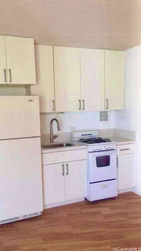 (unit #1904) 750 Amana Street, Honolulu