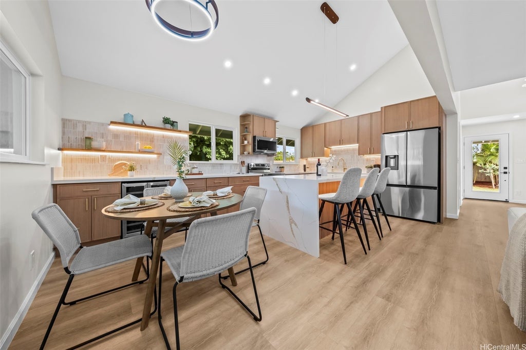 (unit #510) 94-510 Eeka Place, Mililani