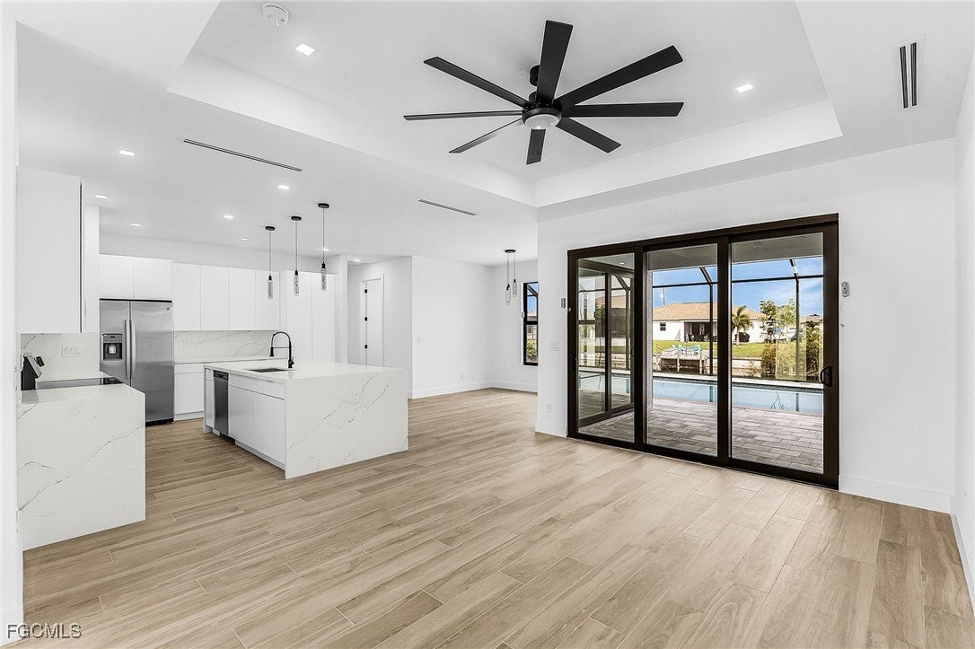 Photo of Listing #2025019094