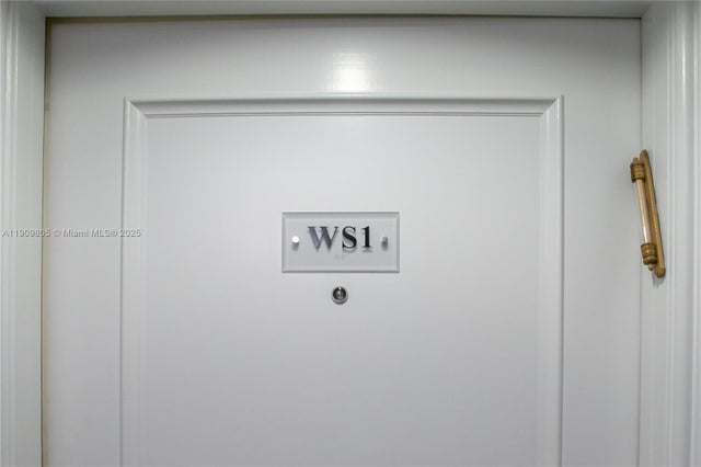 3000 Island Blvd Wste1, Aventura