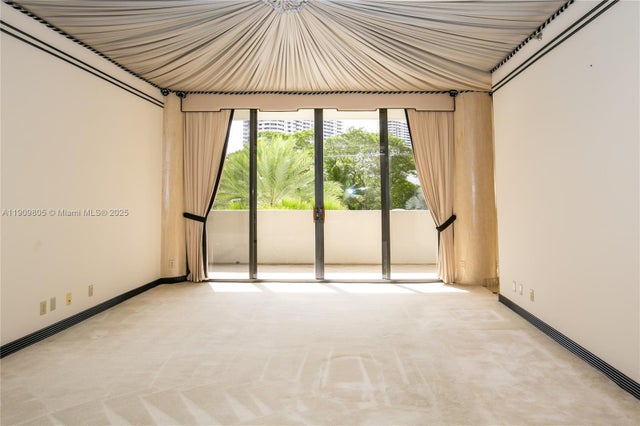 3 of 59 - 3000 Island Blvd Wste1, Aventura, FL