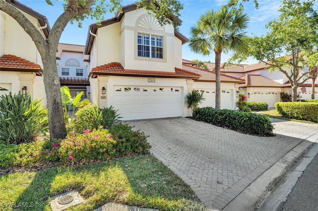 2165 Hawksridge Dr 1302, Naples
