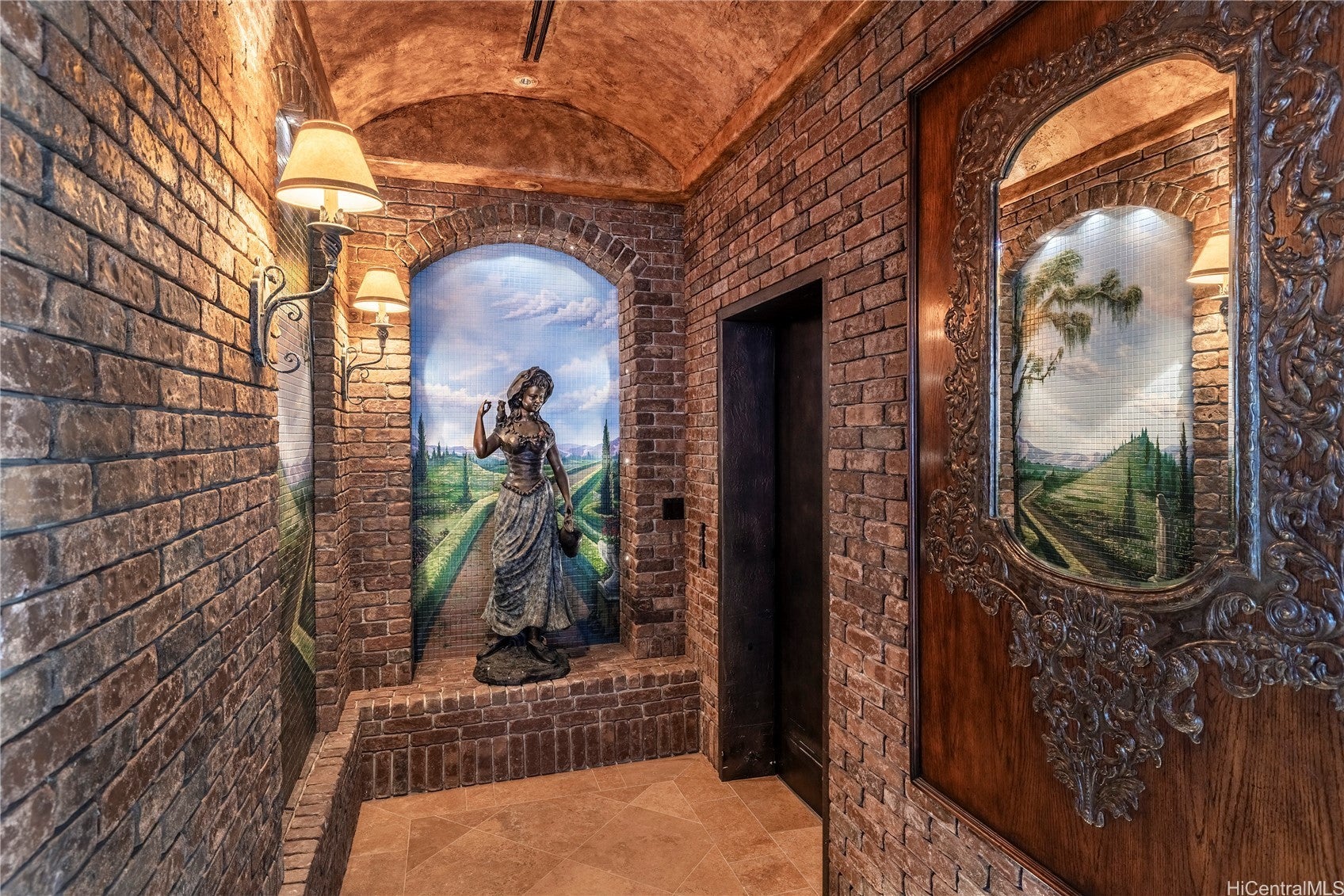 Photo of Listing #202525059