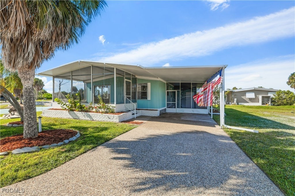 13670 Dowitcher Dr, Fort Myers