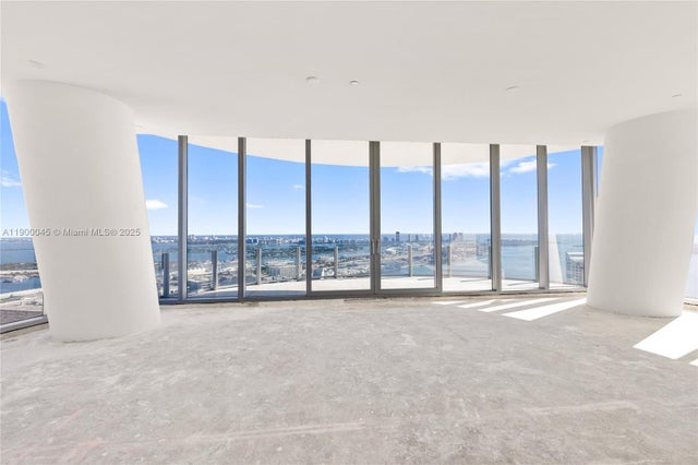 300 Biscayne Boulevard Way 5201e, Miami