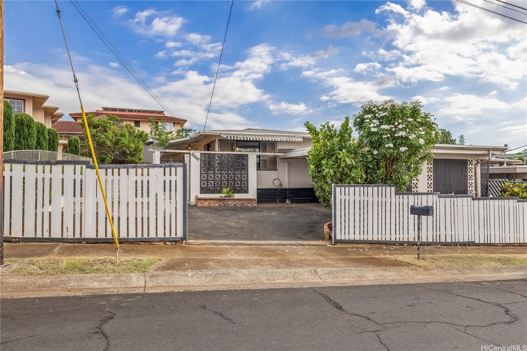 Photo of Listing #202525090