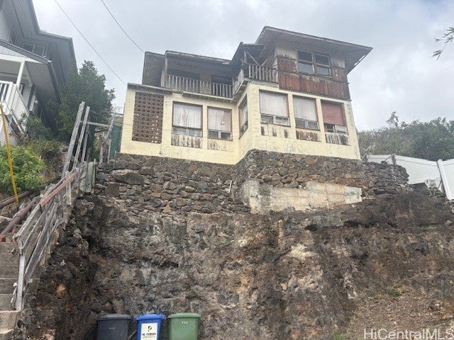 3250 Hoanoho Place, Honolulu