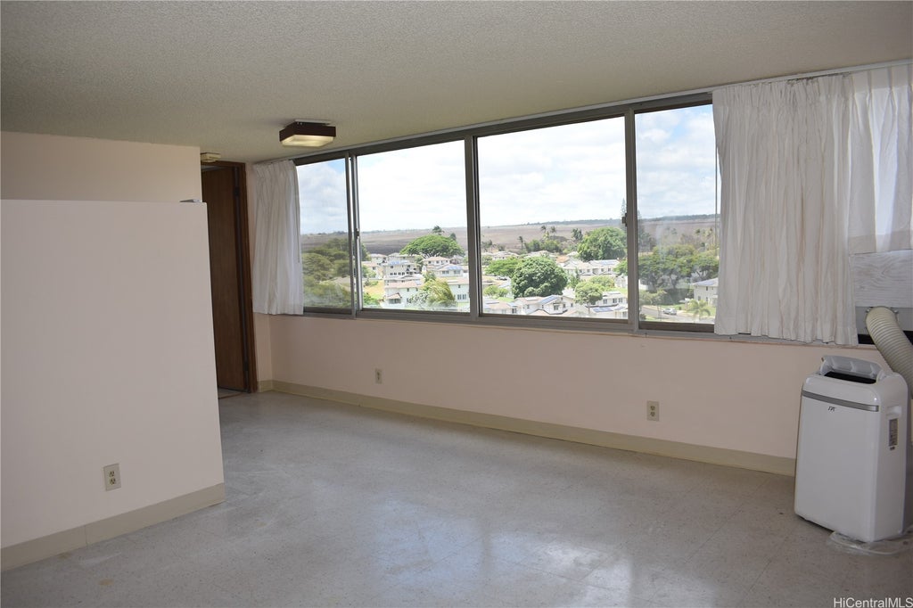 (unit #1407b) 1060 Kamehameha Highway, Pearl City