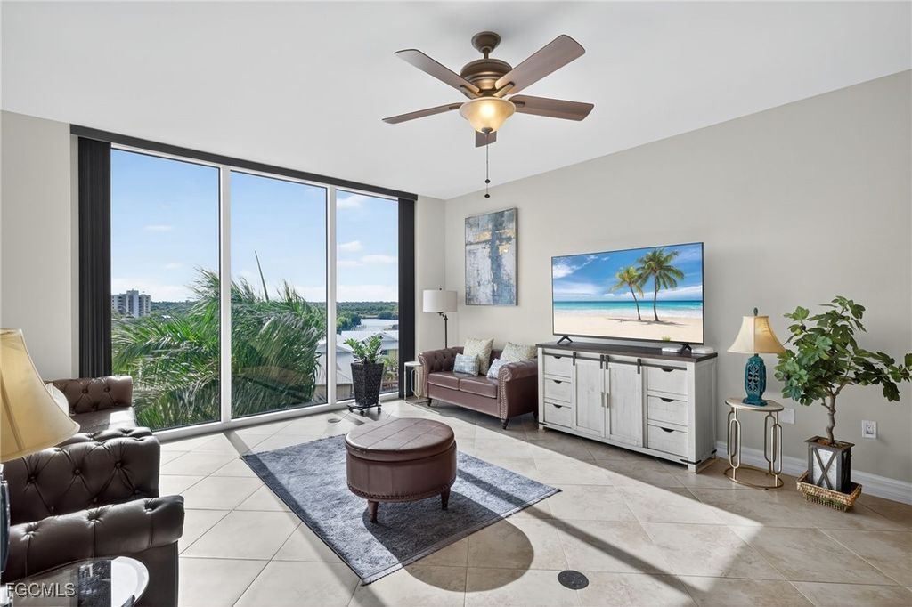 3426 Hancock Bridge Pkwy 607, NORTH FORT MYERS