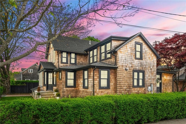 14 Robinson St, Narragansett