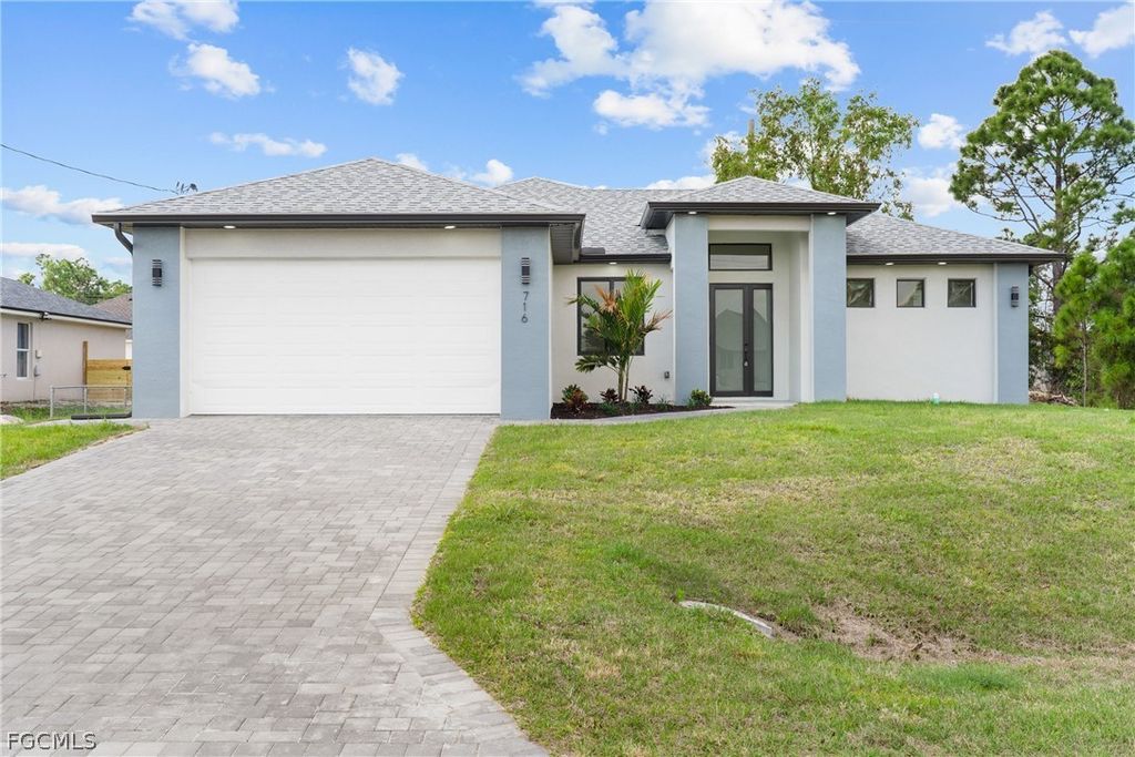 716 Castlestone Ave S, LEHIGH ACRES