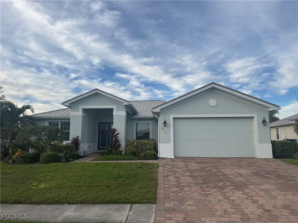 2557 Ashbury Cir, Cape Coral