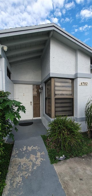 Photo of Listing #A11910129