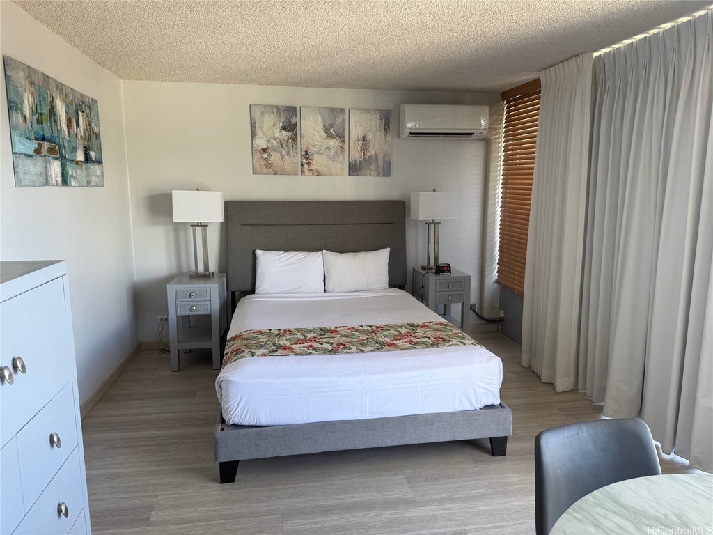 (unit #2805) 2427 Kuhio Avenue, Honolulu