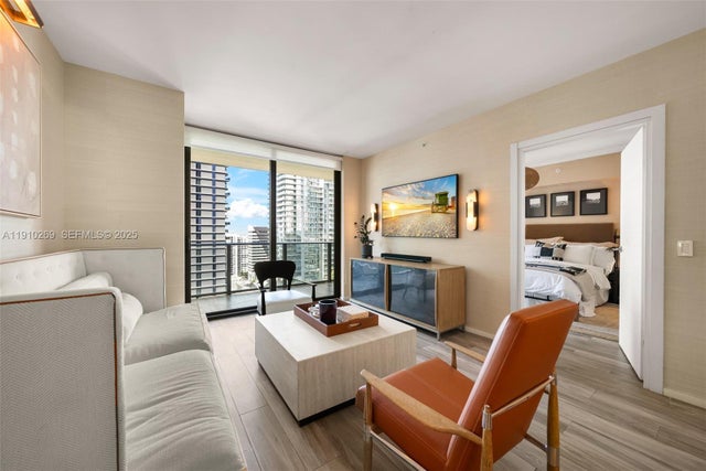 801 S Miami Ave 2110, Miami