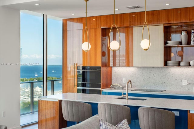 2655 S Bayshore Dr 1412, Miami