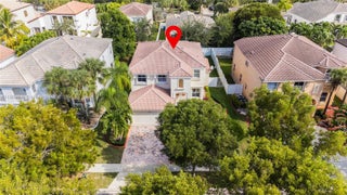 Photo of Listing #A11909693