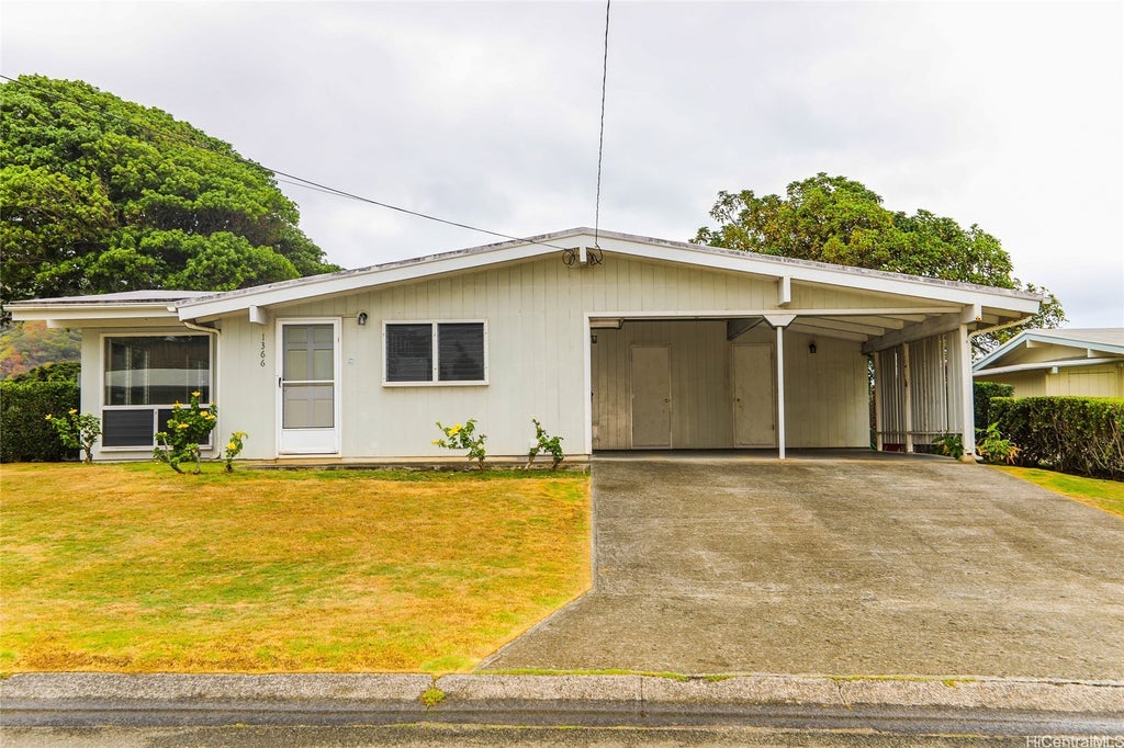 1366 Manu Aloha Street, Kailua