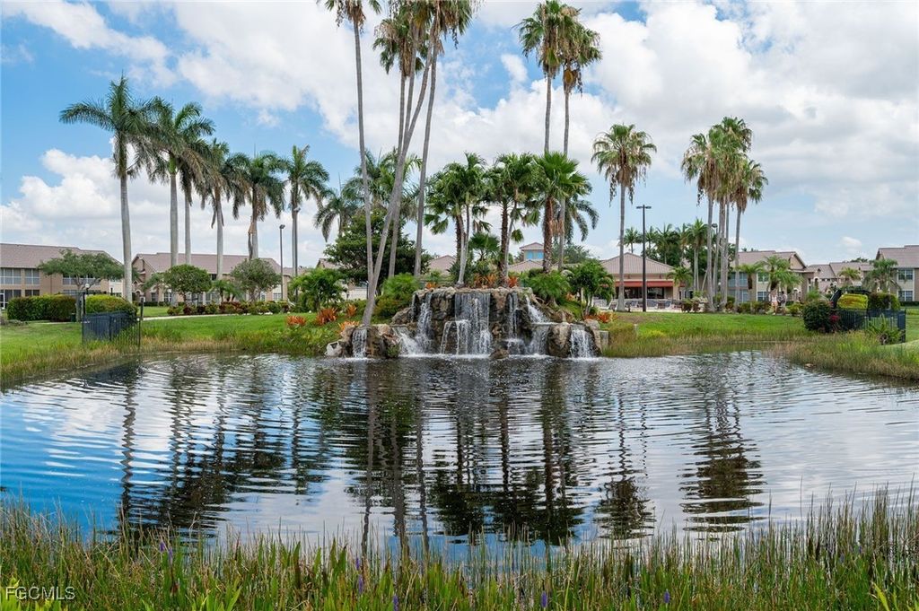 15298 Cricket Ln, FORT MYERS