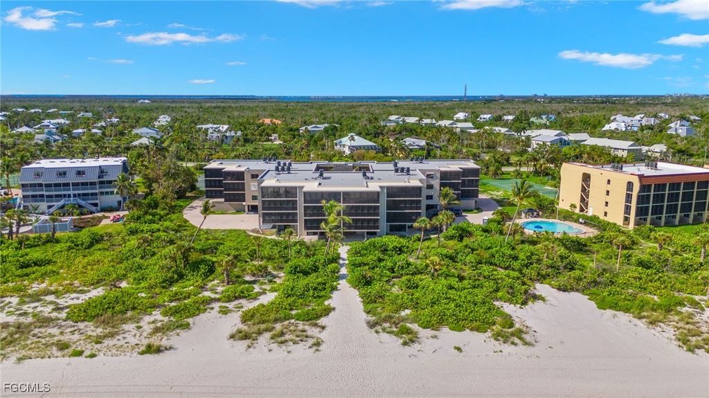 2929 W Gulf Dr 306, SANIBEL