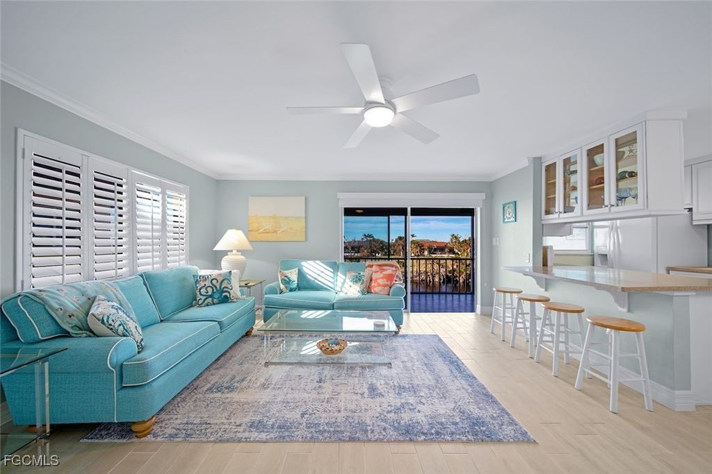 1610 Middle Gulf Dr D5, Sanibel
