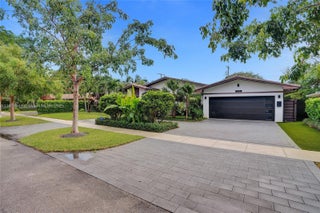 Photo of Listing #A11909911