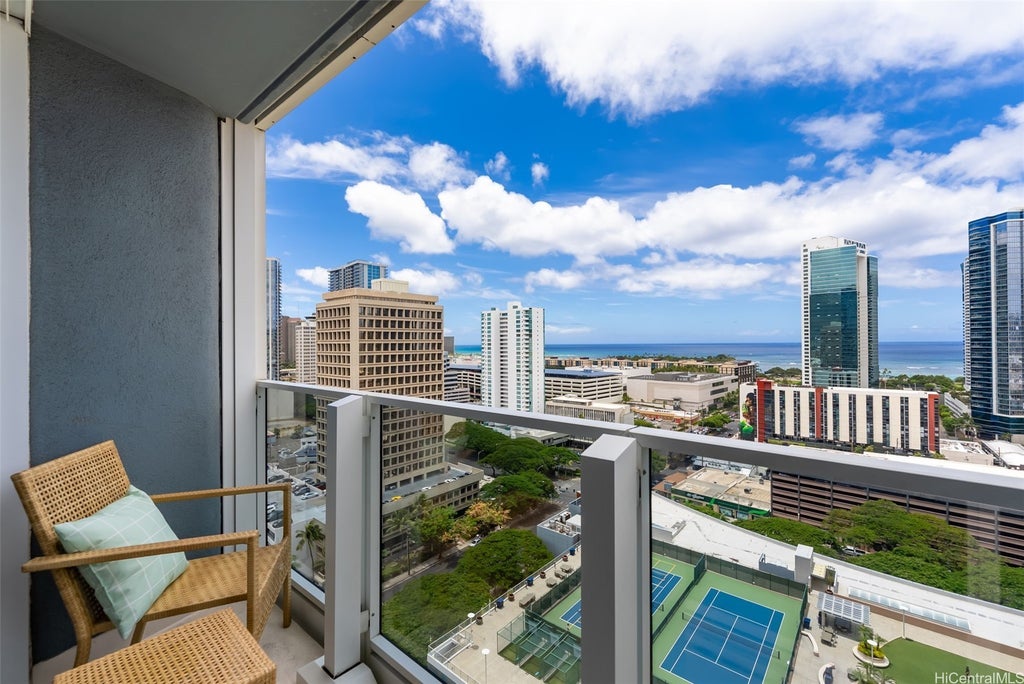 (unit #ii2407) 1296 Kapiolani Boulevard, Honolulu