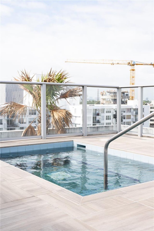 5 of 22 - 1025 92 St 701, Bay Harbor Islands, FL