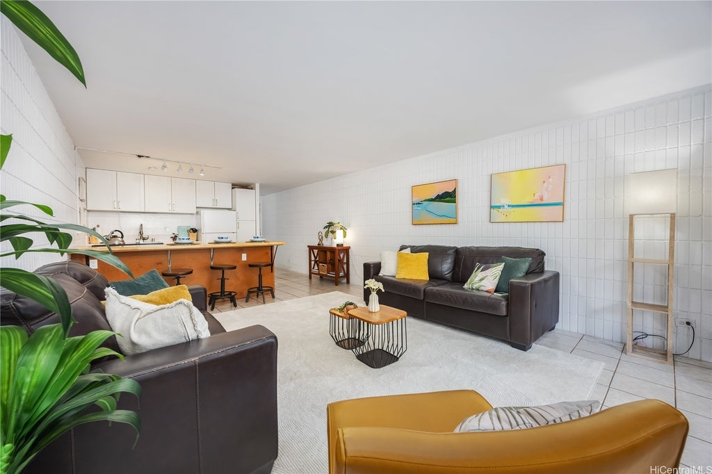 (unit #101) 68-55 Akule Street, Waialua