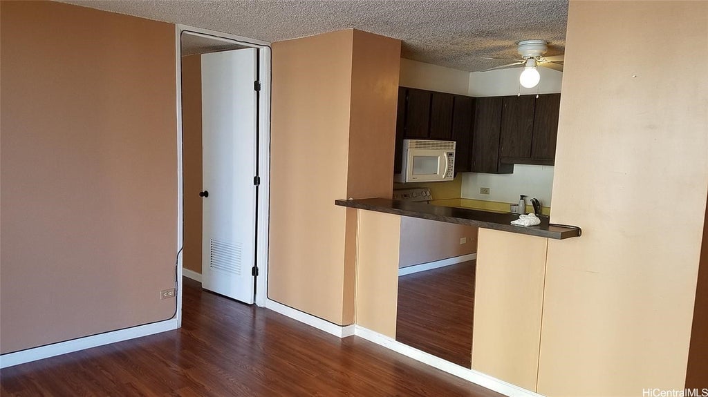 (unit #703) 1925 Kalakaua Avenue, Honolulu