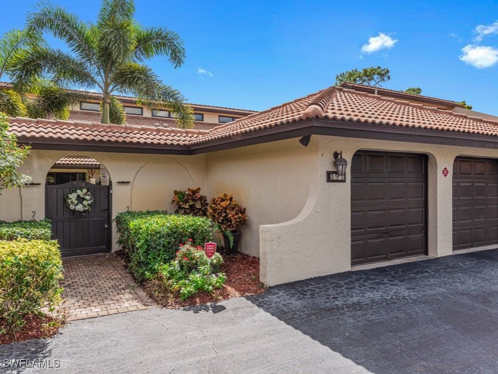 594 Augusta Blvd 3, NAPLES