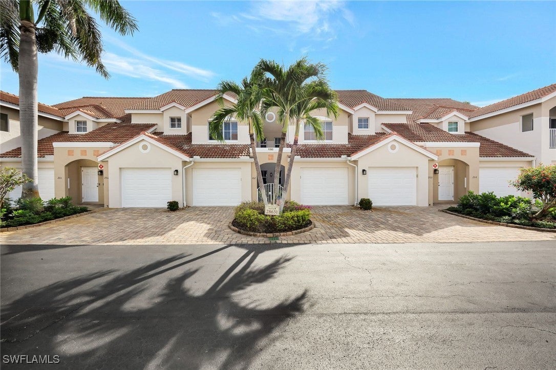 Photo of Listing #225072555