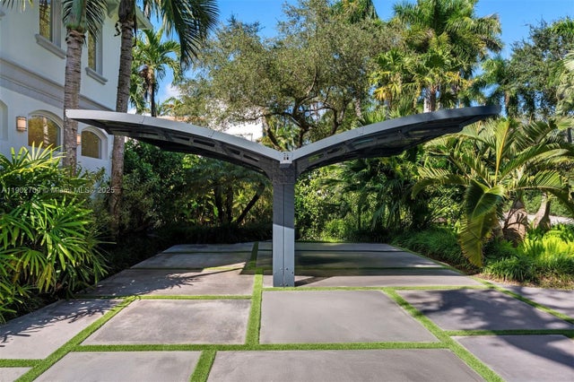 5 of 57 - 5770 Sw 100th St, Pinecrest, FL