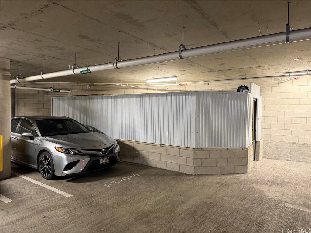 (unit #s5-16) 1001 Queen Street, Honolulu