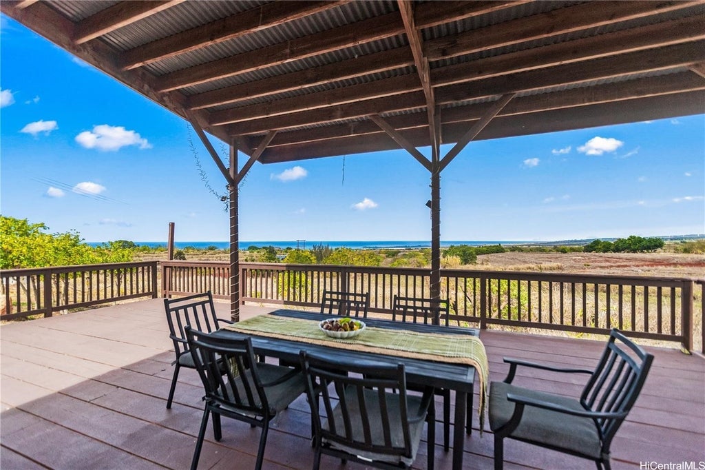 (unit #18) 65-500 Kaukonahua Road, Waialua