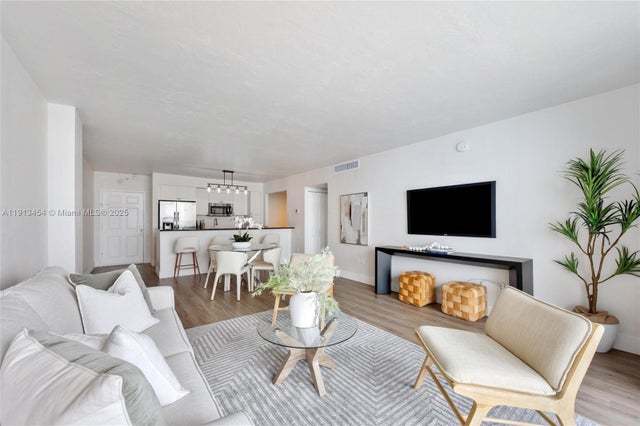 5 of 22 - 10350 W Bay Harbor Dr 10k, Bay Harbor Islands, FL