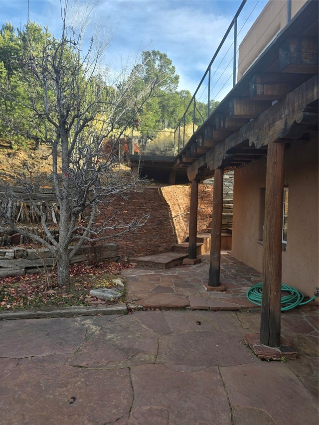 211 Canon Urraca, Santa Fe