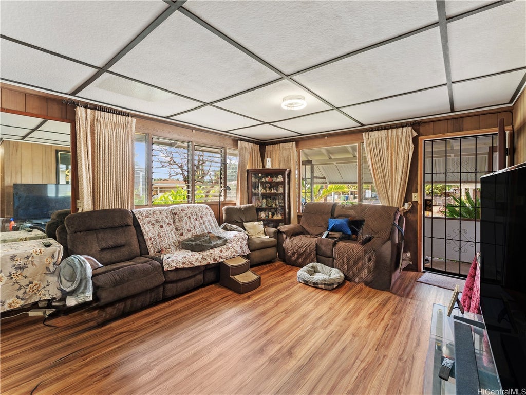 86-48 Hoaha Street, Waianae