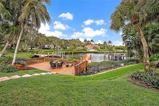 Photo of Listing #A11911717