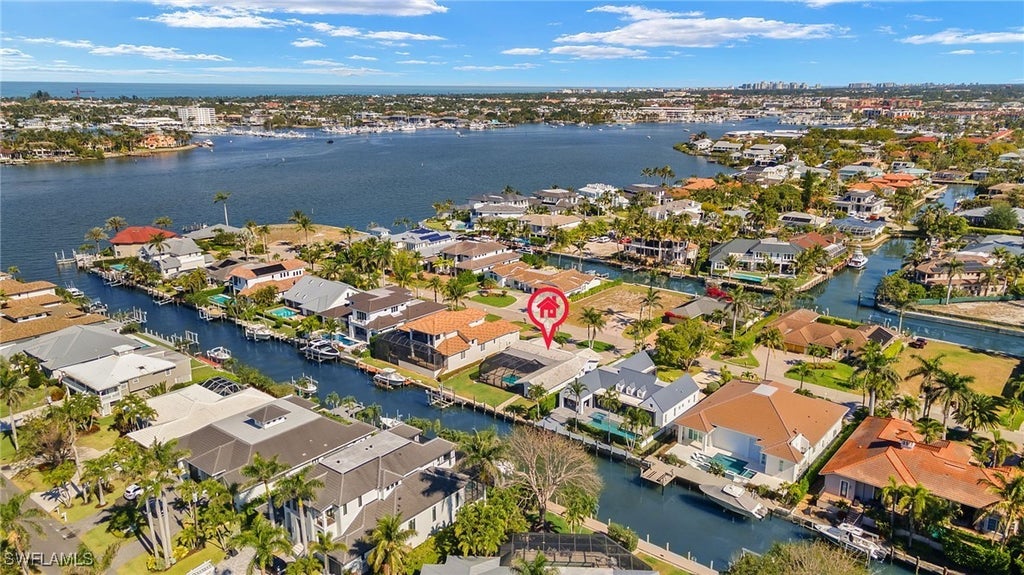 1400 Marlin Dr, Naples