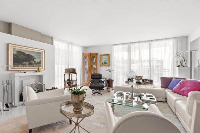 4 of 37 - 9400 W Bay Harbor Dr 101, Bay Harbor Islands, FL