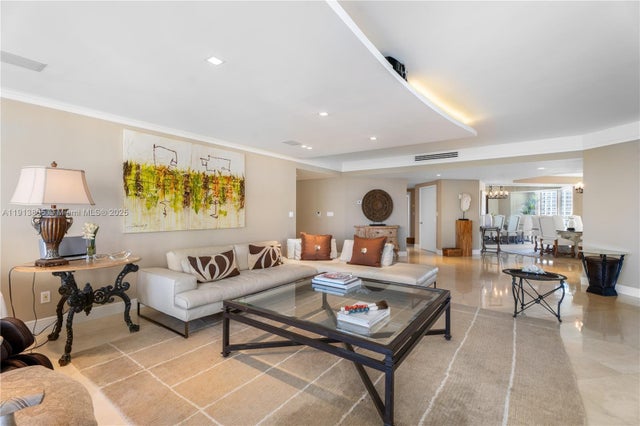 3 of 36 - 2600 Island Blvd 1605, Aventura, FL